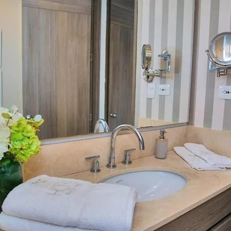 Luxury Beachfront - Morros *