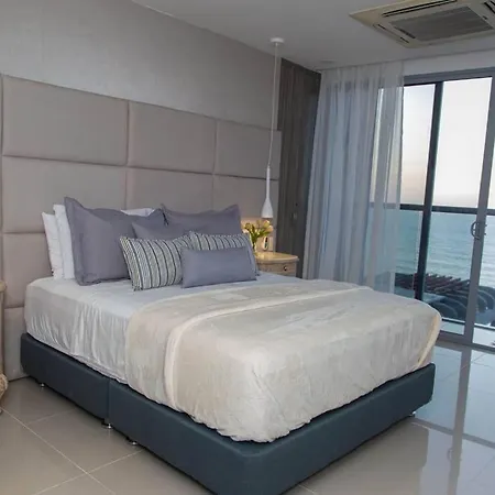 Luxury Beachfront - Morros Cartagena