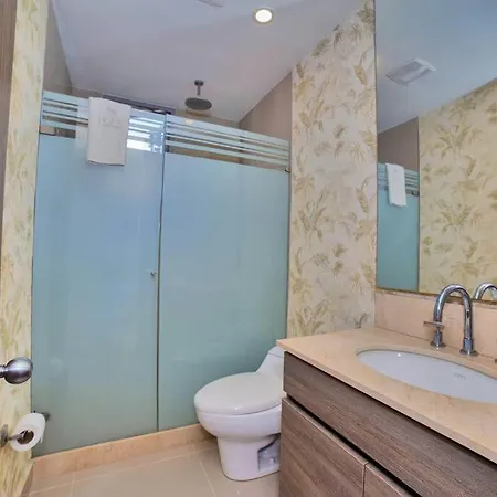 Luxury Beachfront - Morros Apartamento *